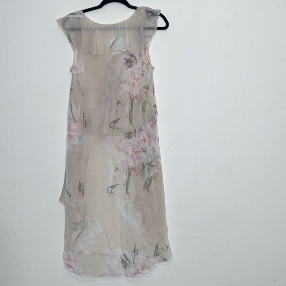 *MUST GO MAKE OFFER* Leith sheer floral ruffle high low top size small - Picture 5 of 6